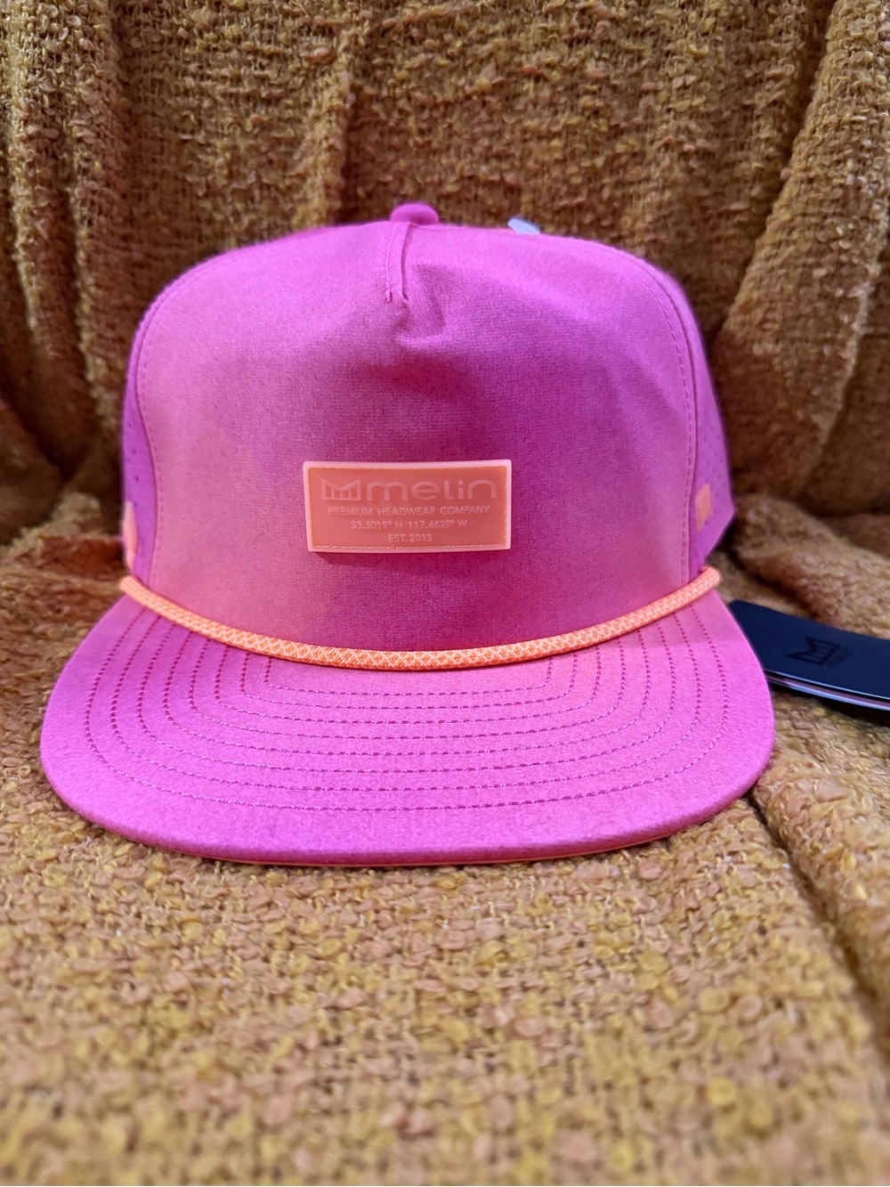 CORONADO BRICK HYDRO Performance Snapback Hat XL Sunset Aura